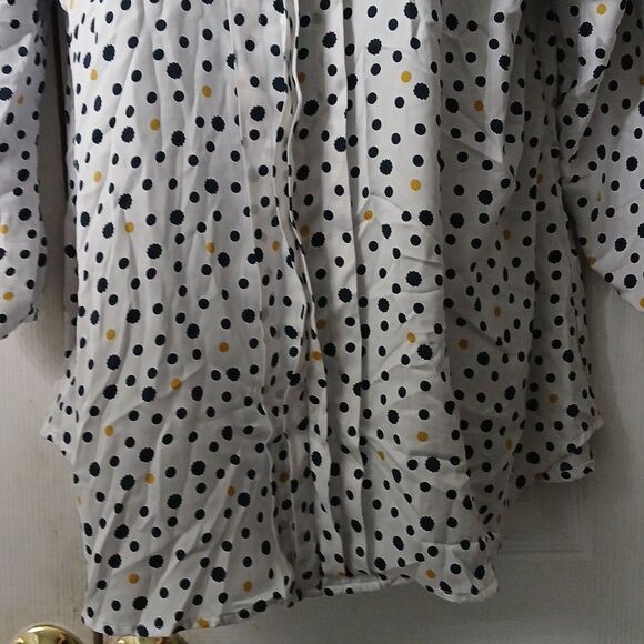 Ann Taylorwhite with black and gold polka dot blouse  Sz XLNWOT - Picture 2 of 8